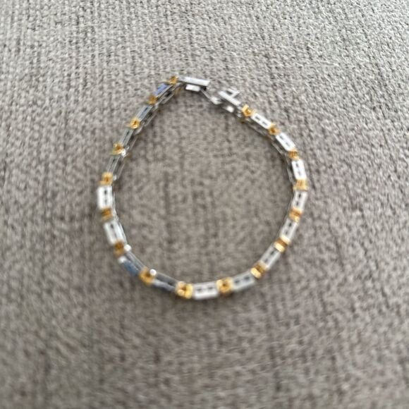 X Cross Design Zirconia Charm Bracelets for Women Men - Picture 2 of 6